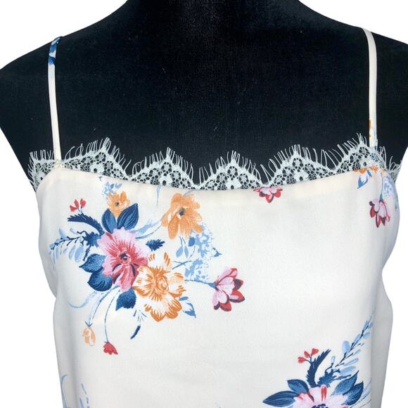 Socialite IVYTEAL Lace Trim Camisole - Size Small - Picture 3 of 12